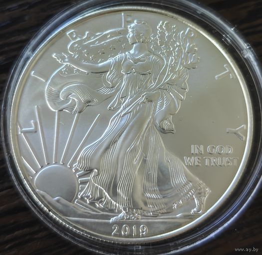 США 1 доллар, 2019 года. Американский серебряный орёл. Унция. UNC