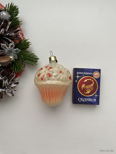 Елочная игрушка.