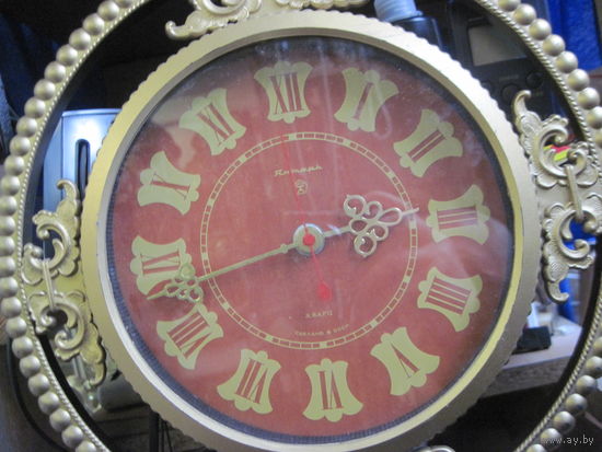 Часы Янтарь кварц советские рабочие.