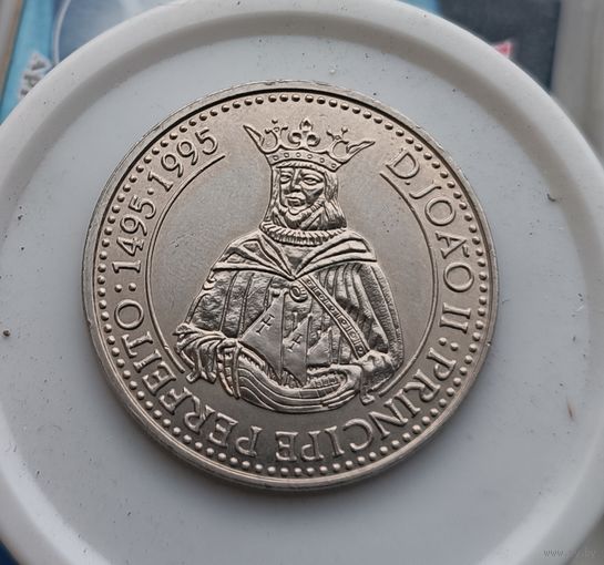 200 эскудо 1995