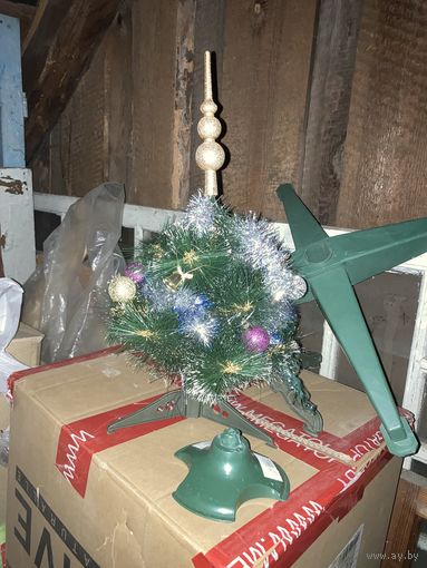 Ёлка (пластиковая)