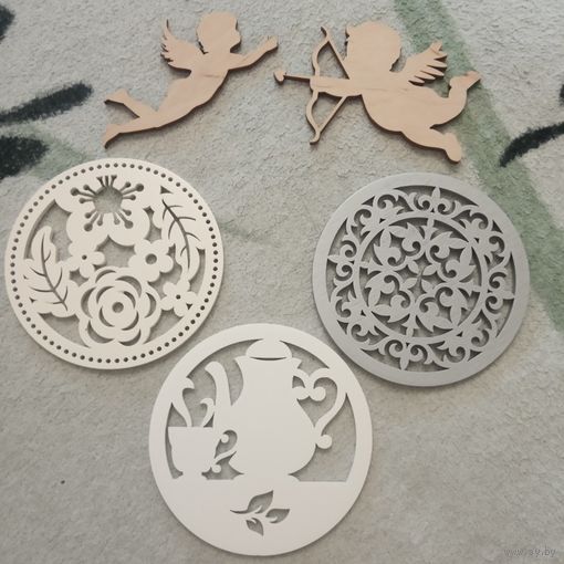 Подставки из дерева Резьба Ручная работа Hand made