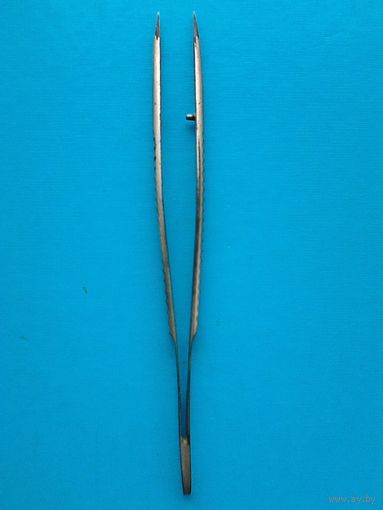 Пинцет - Длина 13,5 см.