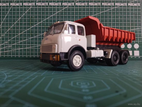 Масштабная модель МАЗ-515 Самосвал Масштаб 1/43 конверсия