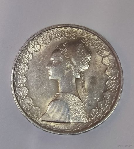 500 лир 1958 кораблик Италия. серебро 835 пробы