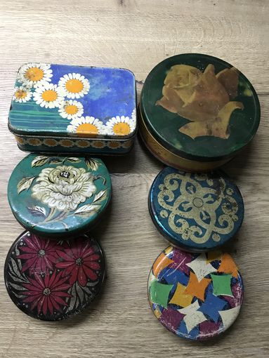 Коробки жесть.цена за все.