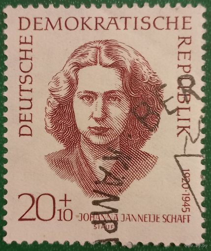 ГДР 1962. Политическая активистка Йоханне Яннетже Схафт