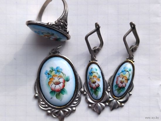 Серьги, кольцо, кулон финифть