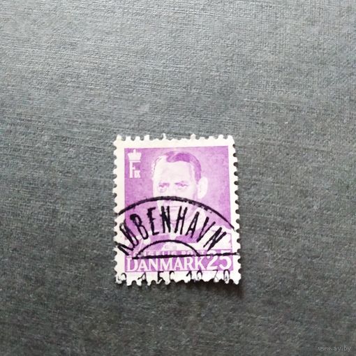 Марка Дания 1955 год  Король Фредерик IX