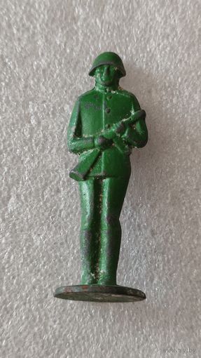 Солдатик оловянный СССР ,200 лотов с 1 рубля!!!