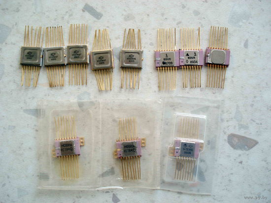 Набор микросхем