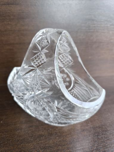 Ваза хрустальная