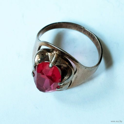 Серебряное кольцо 875 пробы с корундом. СССР.