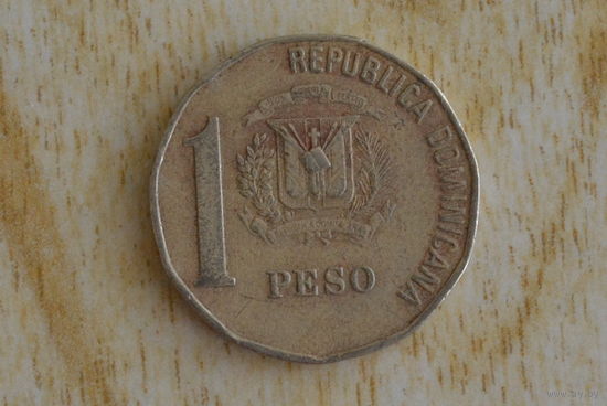 Доминикана 1 песо 2000