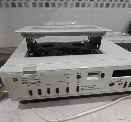 Видеомагнитофон Электроника М12