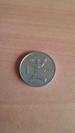 Латвия, 1 лат 2007. Стилизированая сова.