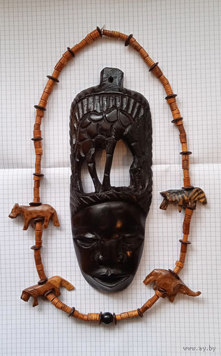 Маска  эбеновое дерево