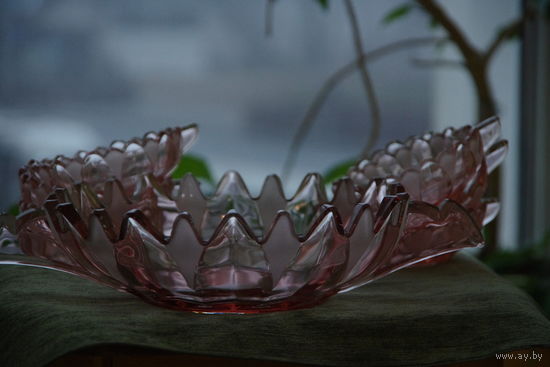 Ваза + 6 вазочек  ( все целое )