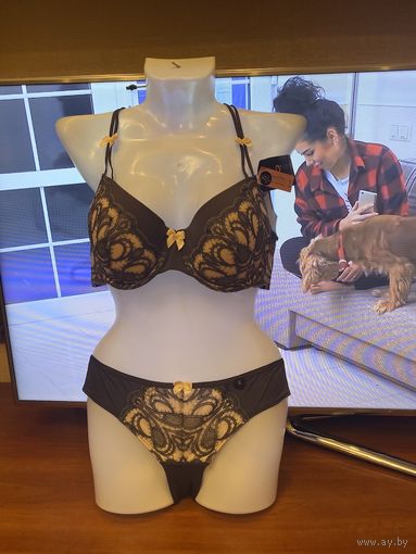 Новый комплект  белья Hunkemoller, можно по отдельности