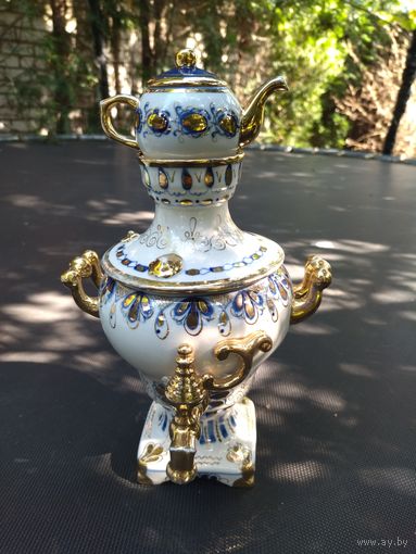 Самовар сувенирный Гжель.