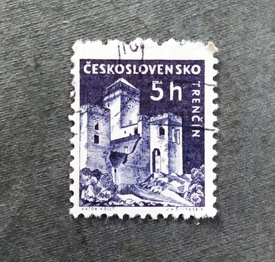 Марка Чехословакия 1960 год Замок