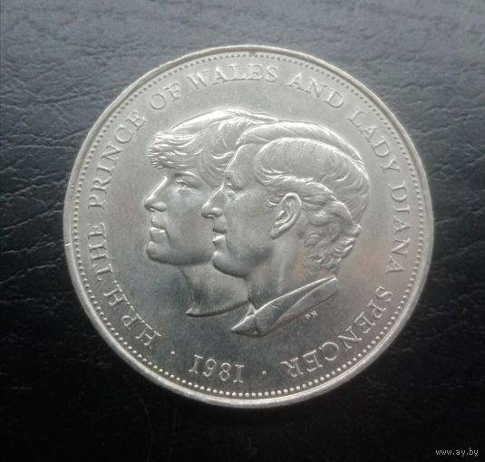 Англия 1 крона 1981 год свадьба принца Чарльза и принцессы Дианы