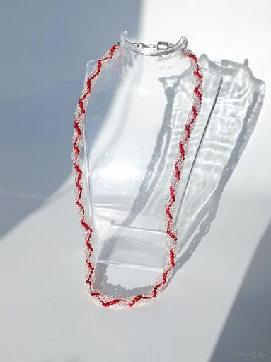Колье из бисера