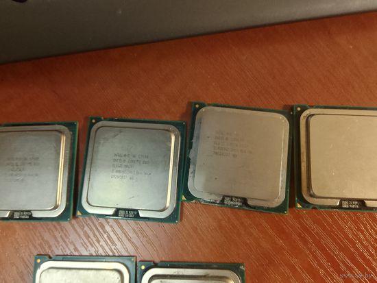 Intel E7400