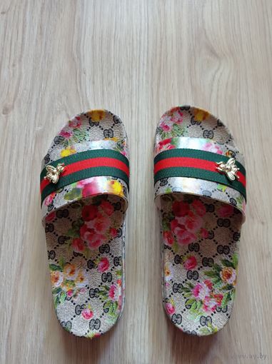 Сланцы Gucci 36 размер