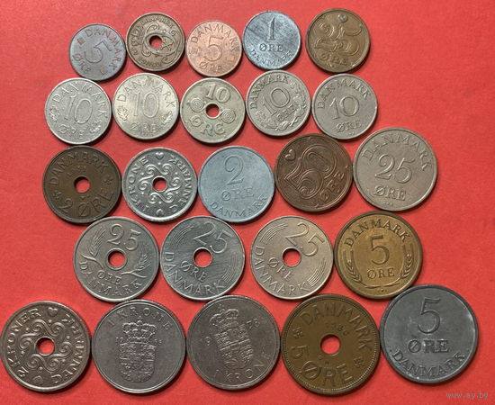 Дания 24 разные монеты
