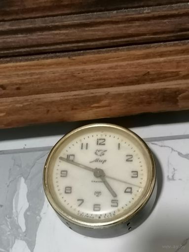 Будильник МИР.