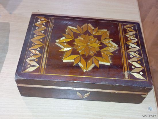Шкатулка деревянная СССР.