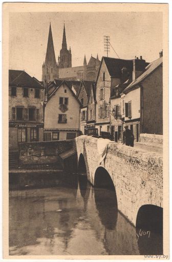 Распродажа коллекции открыток с видами мостов