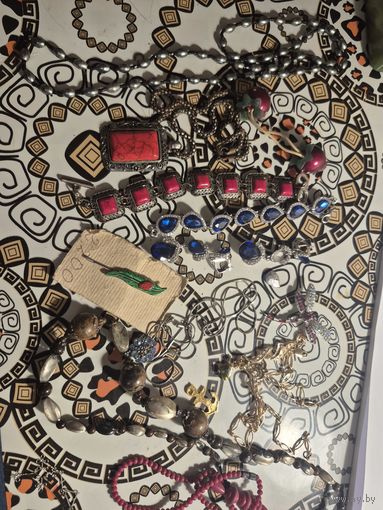 Различная бижутерия . С 1 рубля