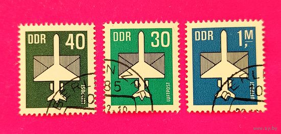 ГДР. Авиапочта. ( 3 марки ). 1-8.