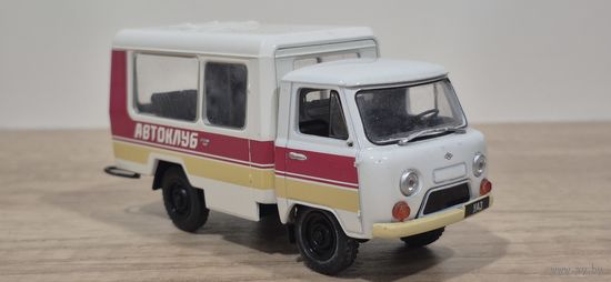 УАЗ-3303 (Т12.01) Автоклуб. Автомобиль на службе
