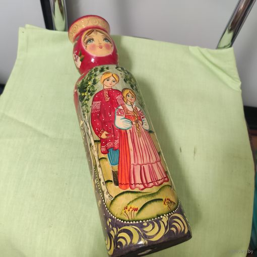 Матрешка для бутылки.