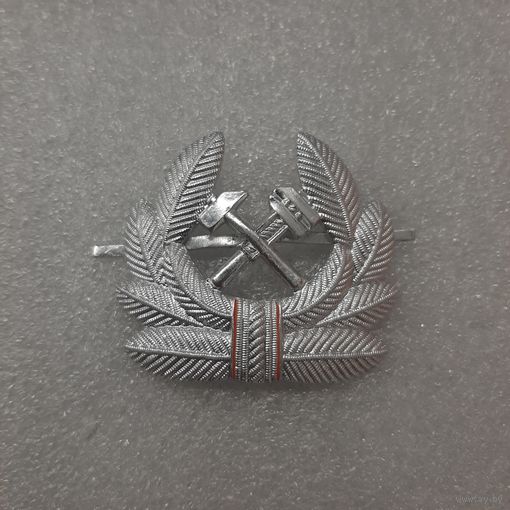 Кокарда МПС СССР обр. 1965 г белая, состояние!