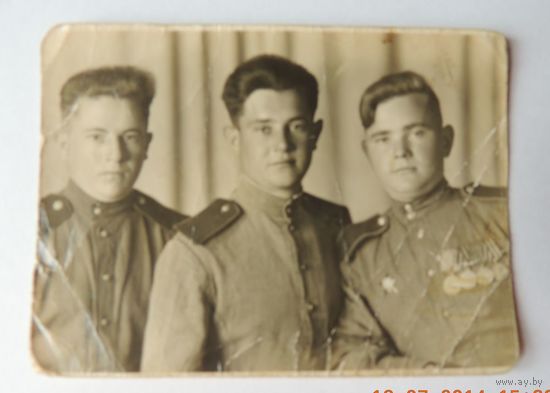 Фото"Боевые друзья" (1948 г.)