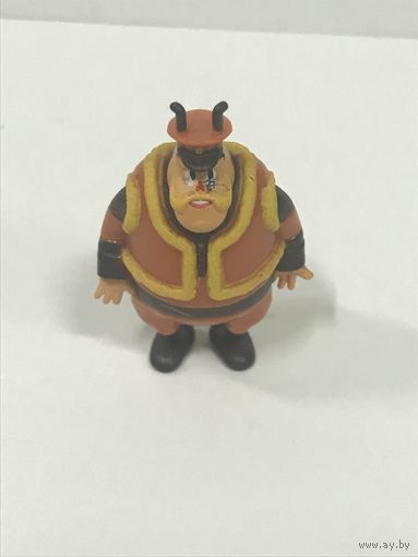 Фигурка киндер.