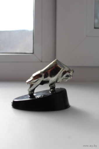 Маленькая фигурка эмблема завода МАЗ CCCР БССР