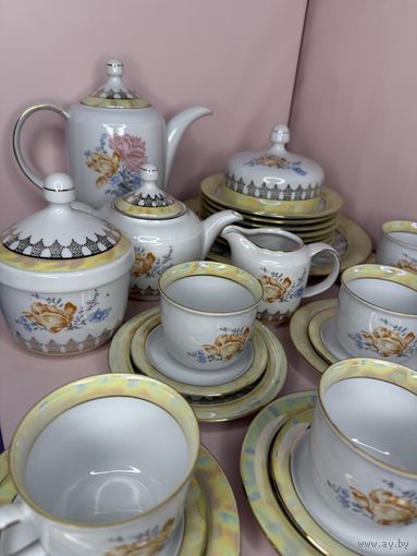 Сервиз на 6 персон ГДР , 30 предметов