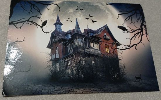 Посткроссинг. Открытка из Германии: дом привидений  (10х15). Прошла почту. Художественные марки, чёткий штемпель.