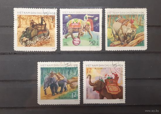 Вьетнам. 1973 год. Фауна. Слоны