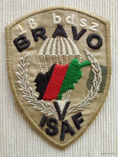 Шеврон 103-13, Польша