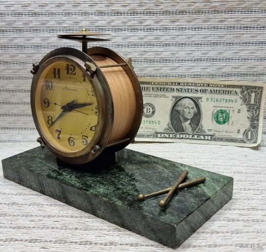 Старт с 1 Рубля !!! Каминные настольные Часы настольные молния барабан СССР рабочие