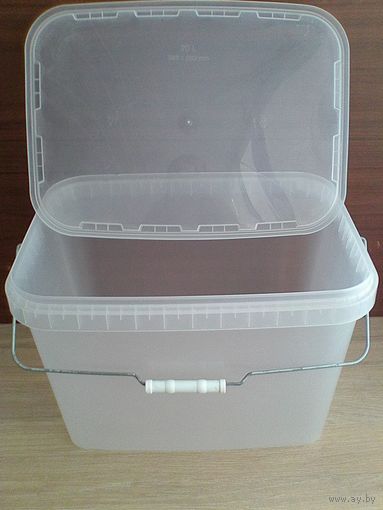 Контейнер с Крышкой и Ручкой - 20 литров.