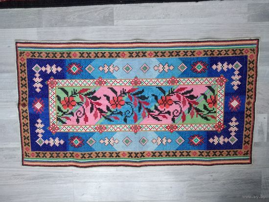 Вышивка большая, старинная, 50-60х.70х35см. Интерьерная .