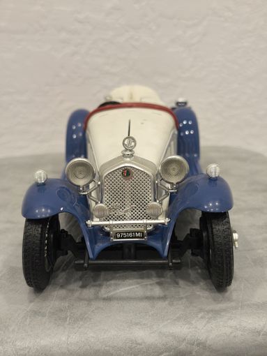 Коллекционная модель ALFA ROMEO 2300 SPIDER(1932) 1:18 Без мин.цены