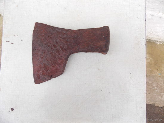 Топор старинный